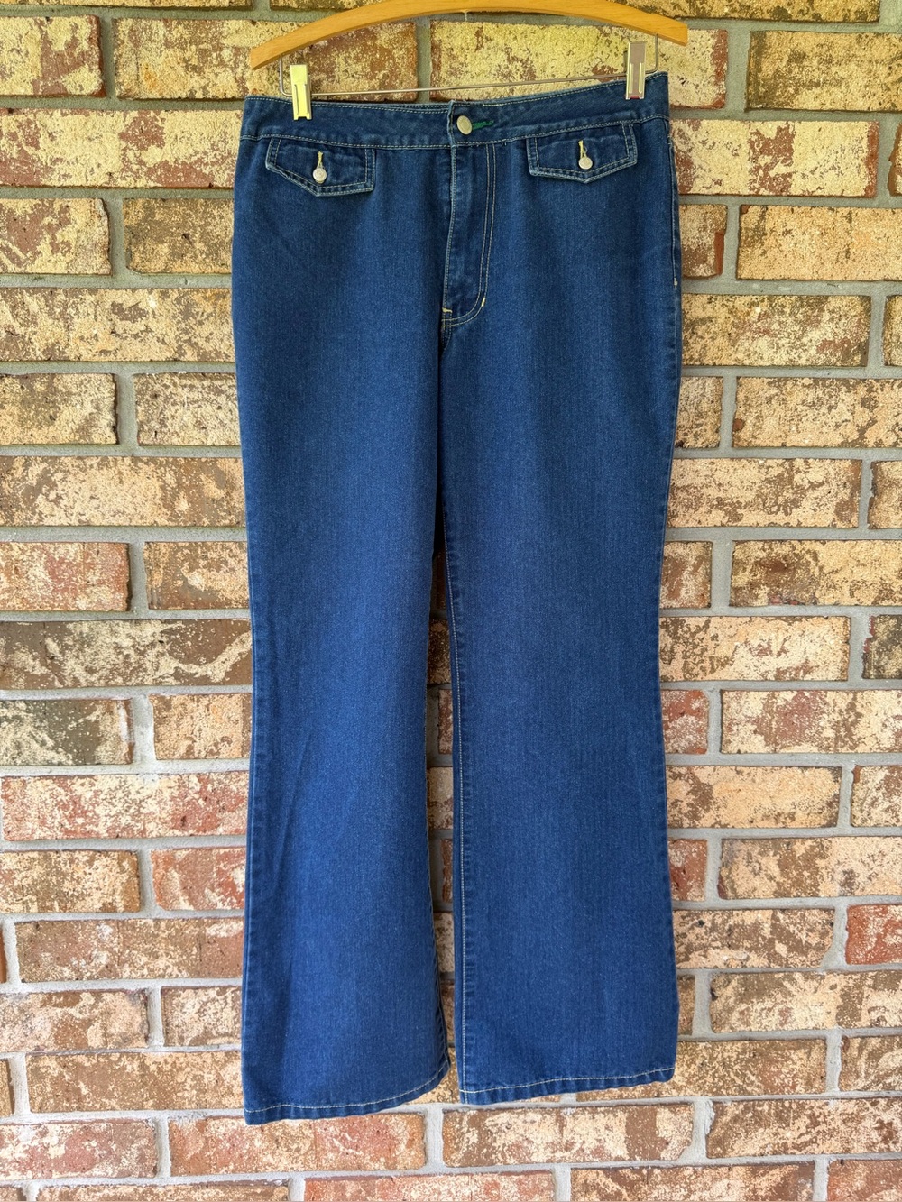 Tommy Hilfiger's Tommy Girl and Tommy Jeans Women’s Size 11 See Measurements